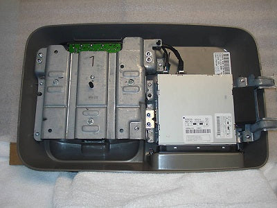 2003 2004 2005 2006 Chevy GMC Cadillac OEM DVD Player Shale