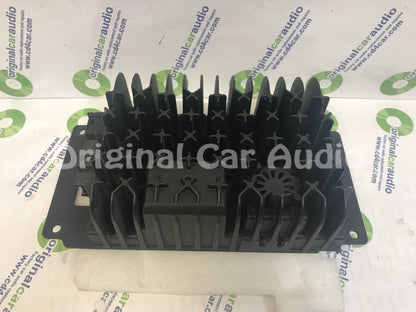 2005 - 2009 Mercedes-Benz CLK 320 350 500 55 AMG OEM Harman Becker Radio Amplifier