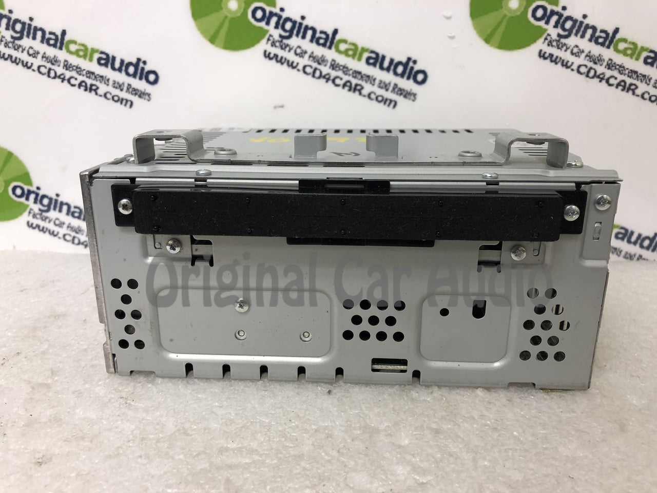 2013 - 2015 Ford Escape OEM Single CD AM FM MP3 XM Radio Block