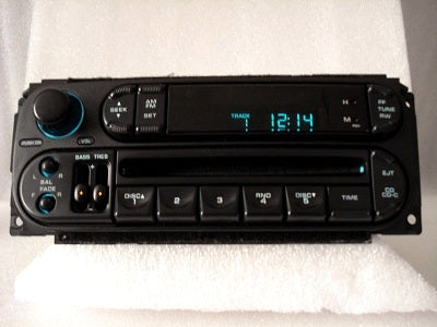 1998 - 2002 Chrysler Dodge Jeep OEM AM FM Radio CD Player Receiver RBK