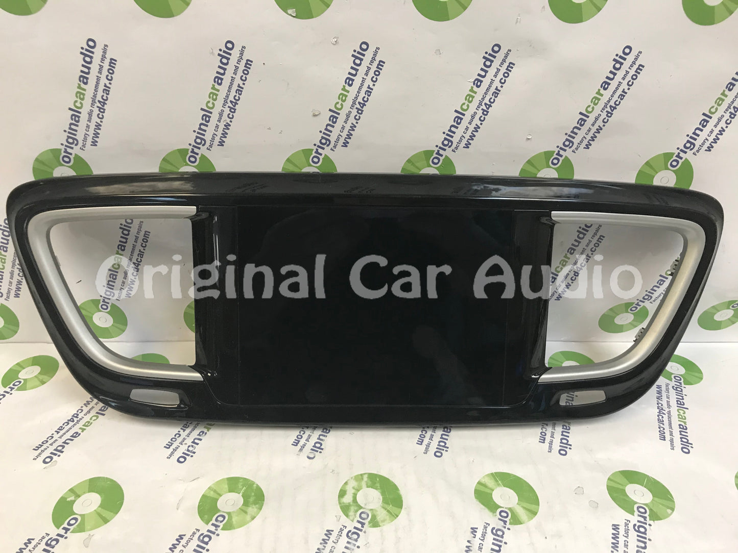 2017 - 2020 Chrysler Pacifica OEM Touch Screen Information Display Monitor WITHOUT VENTS