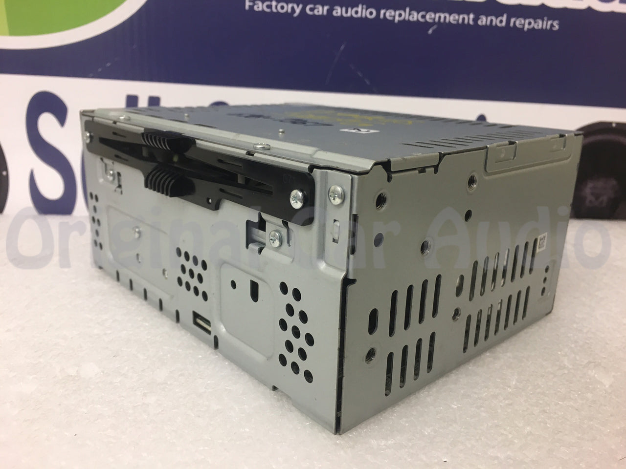2013 - 2015 Ford Taurus OEM AM FM Sat Radio Stereo Receiver - Digital