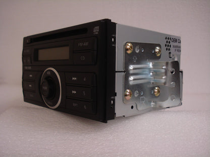2007 2008 2009 Nissan Versa OEM AM FM Radio Single CD Player CY040