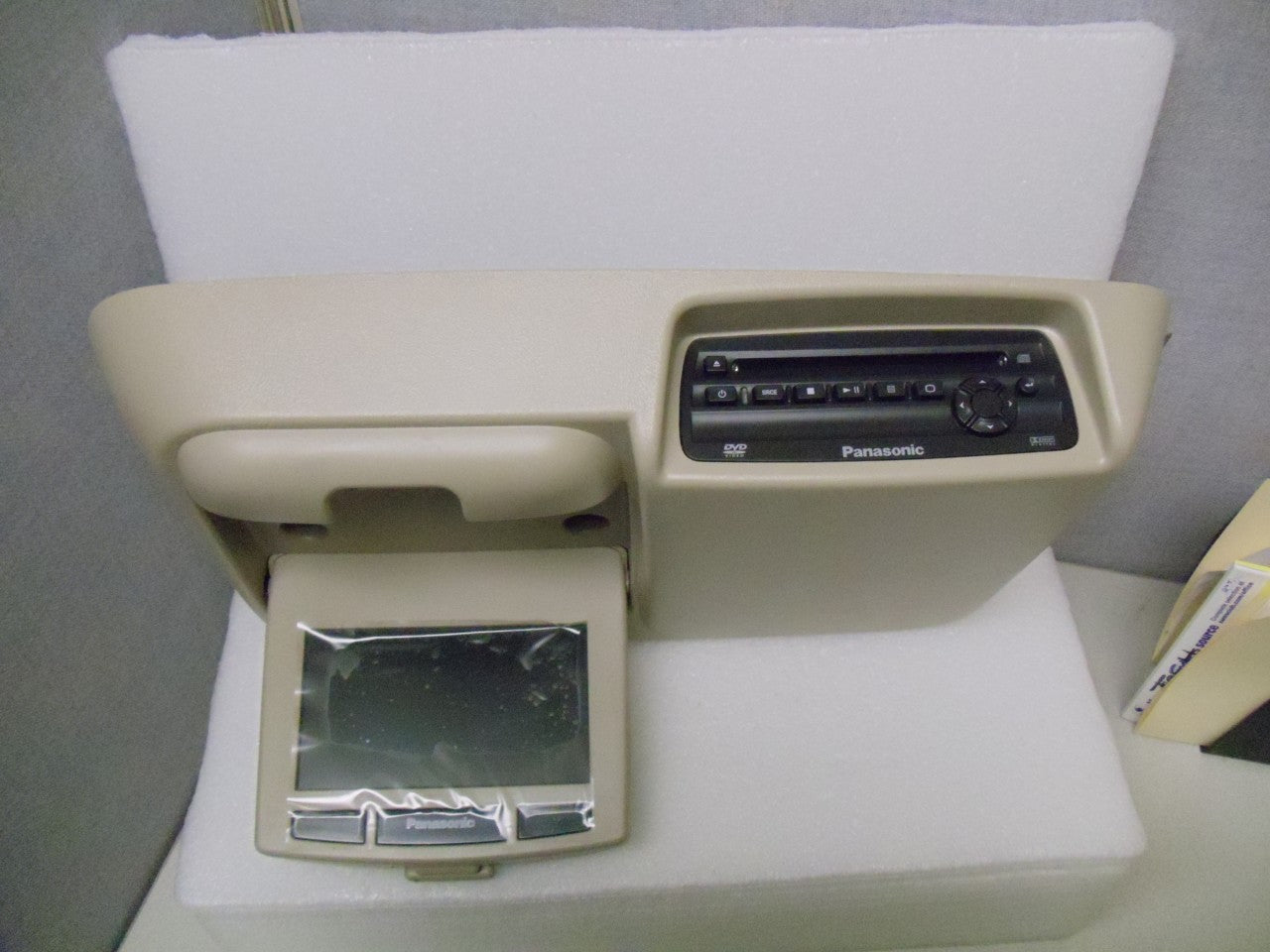 2003 2004 2005 2006 Chevy GMC Cadillac OEM DVD Player Shale