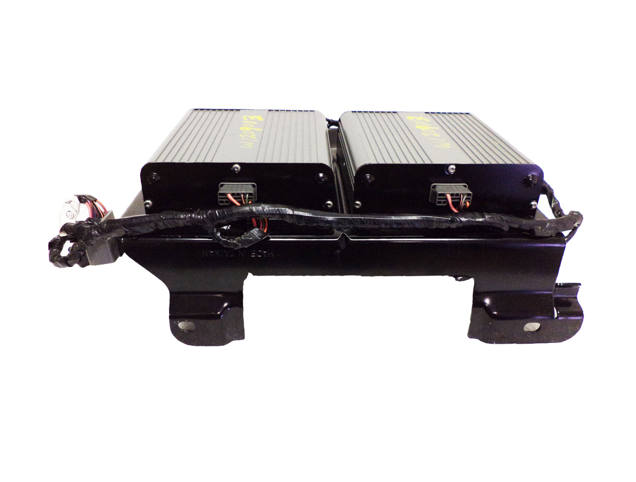 05 06 07 08 09 Ford MUSTANG SHAKER 1000 Amplifier 2005 -2009 8R3T-18T806-AA