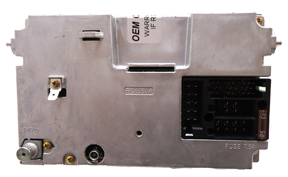 Audi A4 S4 Radio Tape and CD player 8D0 035 195 A 2000 2001