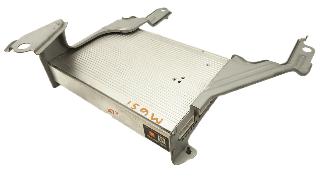 TOYOTA Prius JBL Amplifier 86280-0W240 2004 2005 2006
