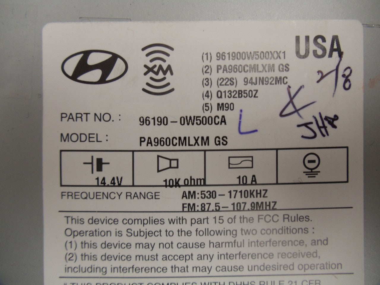 2009 - 2012 HYUNDAI Santa Fe OEM Radio Stereo 6 Disc Changer MP3 CD Player XM Satellite Radio Bluetooth Receiver