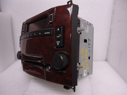 Cadillac 6 Disc CD Changer Radio Stereo AVEC OEM AM FM