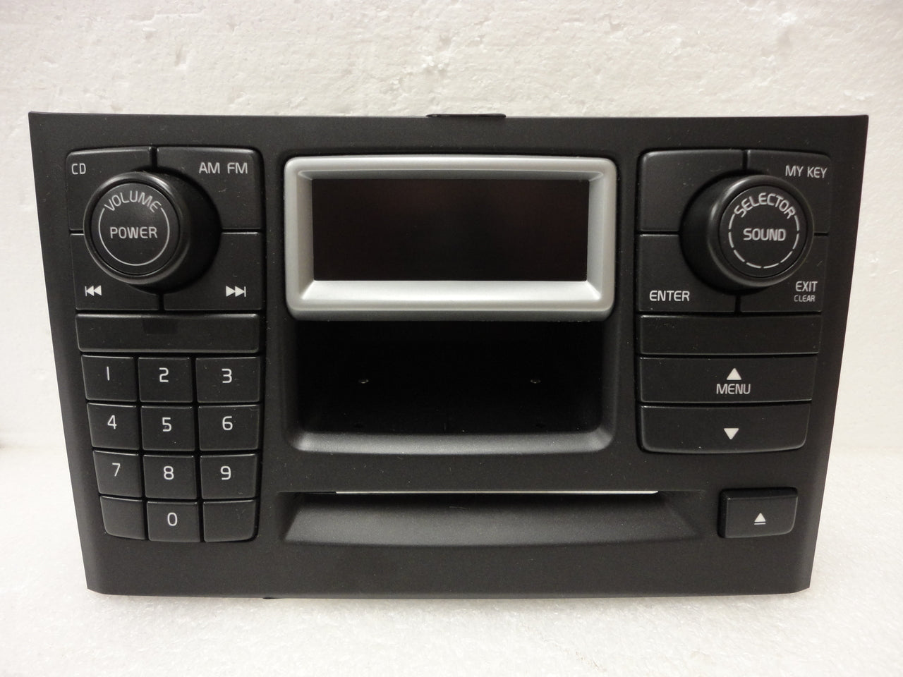 FACEPLATE  03 04 05 06 VOLVO XC90 OEM Radio CD Controls FACEPLATE REPLACEMENT