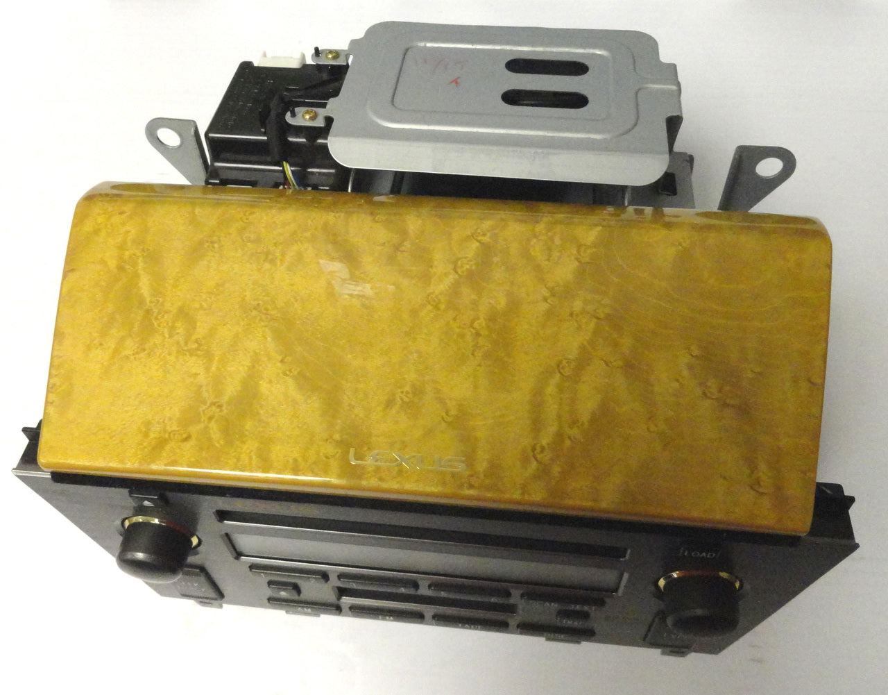 05 - 10 Lexus SC430 Radio Tape Cassette Mark Levinson Radio 6 CD Changer P6846
