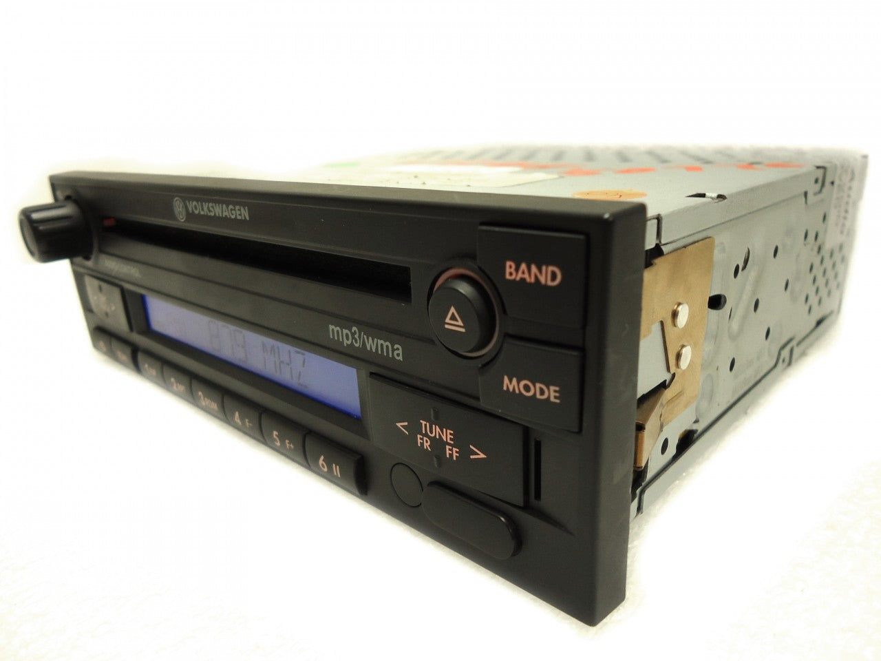 VW Volkswagen Jetta Passat Golf GTI Eurovan Cabrio City Radio Stereo MP3 WMA CD Player 1998 1999 2000 2001 2002 2008 2009 2010 2011 1JM035157AG