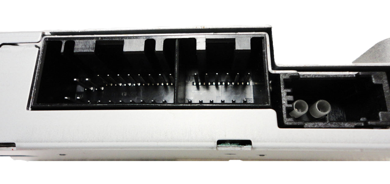 05 06 07 08 09 Land Rover Range Rover AM FM Radio Receiver Tuner Control Module VUX500104