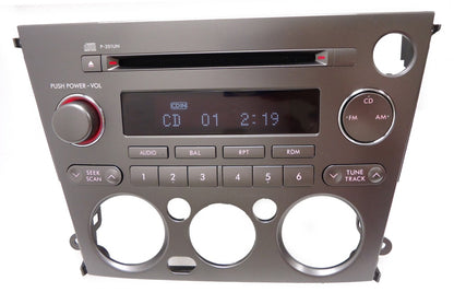 2005 2006 SUBARU Legacy Outback Radio Stereo Receiver CD Player for Manual Climate Control P-201UN
