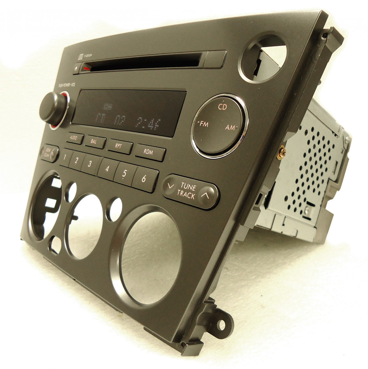 2005 2006 SUBARU Legacy Outback Radio Stereo Receiver CD Player for Manual Climate Control P-201UN