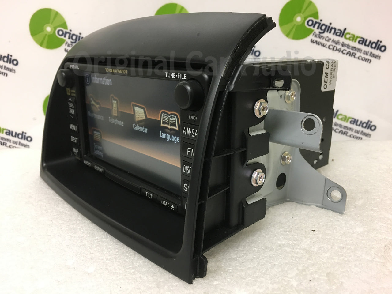 E7007 Toyota Sienna Navigation System GPS Radio WITH BEZEL