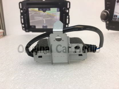 Nissan Pathfinder OEM Radio Antenna Amplifier 28231-EA000