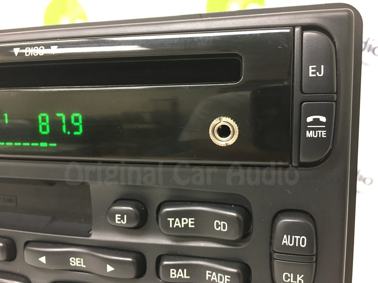2001 - 2003 FORD EXPLORER Single CD AM FM Radio With Added Aux