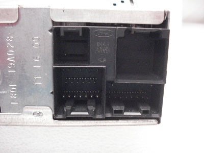 2000 2001 2002 Mercury Villager Tape/Radio Player