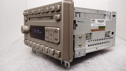 2003 2004 2005 2006 LINCOLN NAVIGATOR Satellite Radio 6 Disc CD Changer Player