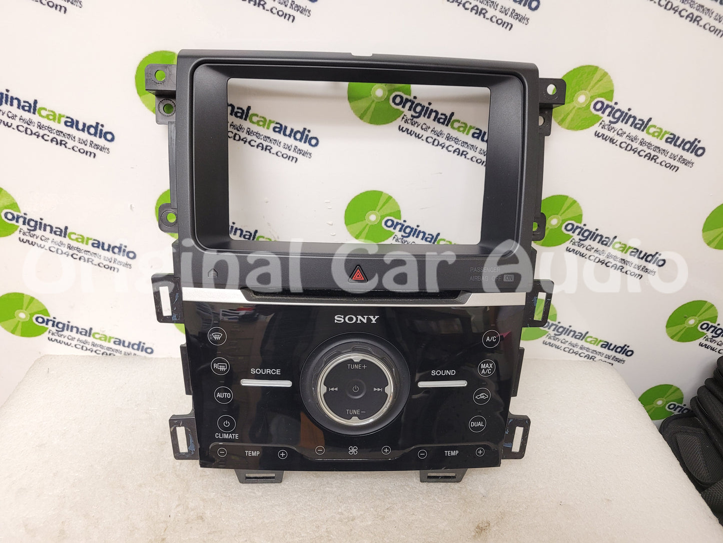 2011 - 2014 Ford Edge OEM Radio AC Dual Climate Control Panel