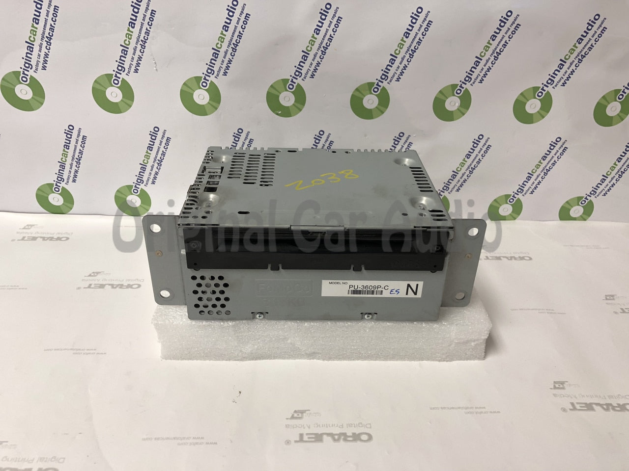 2013 - 2017 Ford F150 OEM Single CD SAT AM FM Radio Stereo Receiver - Analog