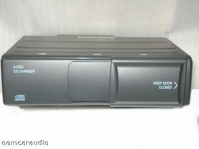 1998 - 2001 Cadillac GMC Radio and 6 CD  Changer