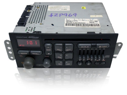 1996 1997 1998 1999 2000 2001 2002 GMC Pontiac Grand Prix Firebird Radio and CD  Player 98 99 00 01 02