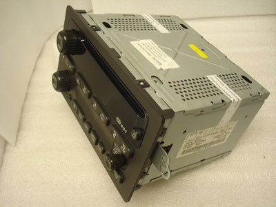 GMC Chevy Radio CD Player Stereo Receiver AM FM OEM