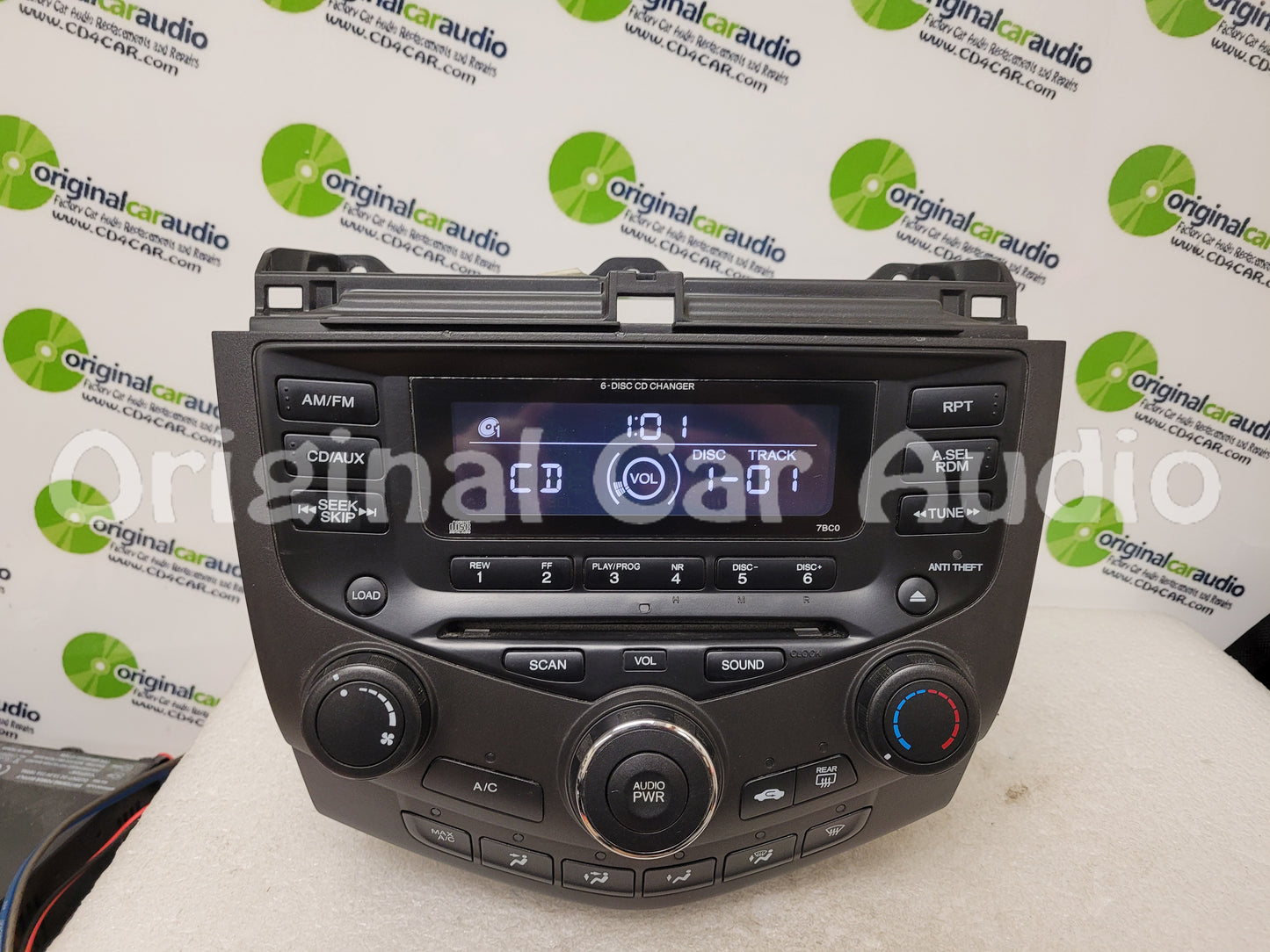 Honda Accord Radio AUX and 6  CD Changer LX EX 7BC0  39175-SDA-A110-M2 2003 2004 2005 2006 2007 FACEPLATE ONLY