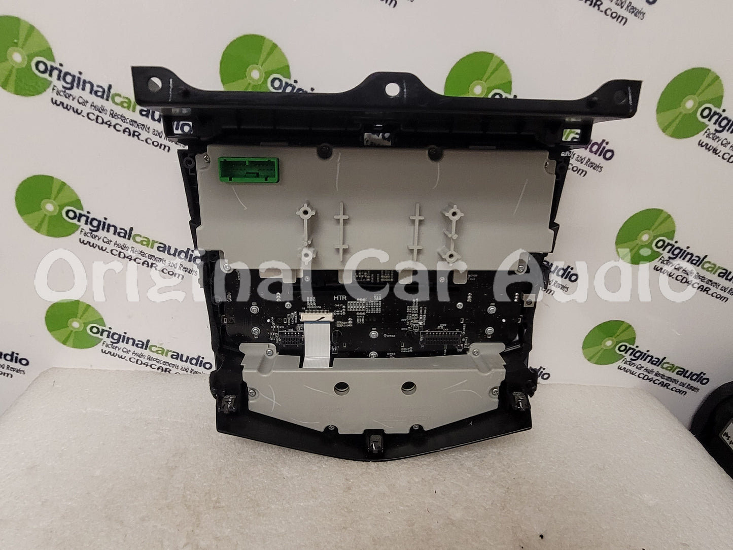 2003 - 2007 Honda Accord Radio AUX and 6  CD Changer LX EX 7BC1  39175-SDA-A120-M2 Faceplate ONLY