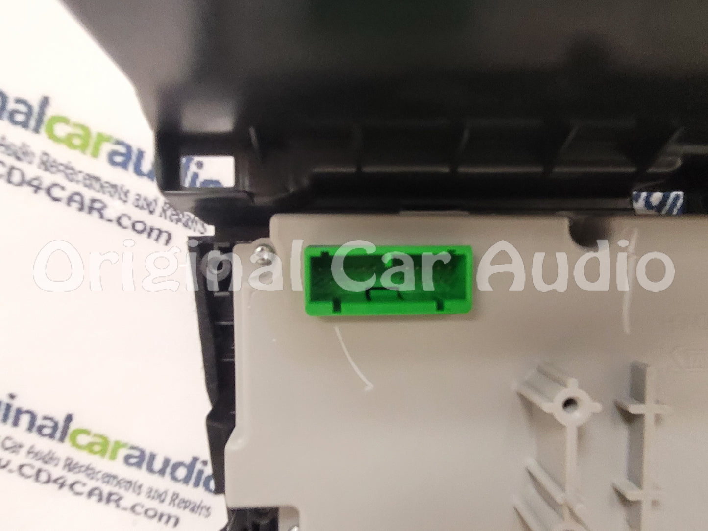 2003 - 2007 Honda Accord Radio AUX and 6  CD Changer LX EX 7BC1  39175-SDA-A120-M2 Faceplate ONLY