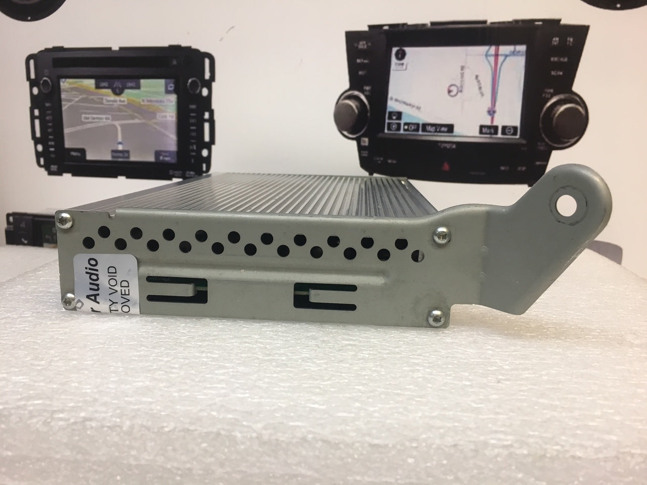 2004-2006 Toyota Sienna JBL Amplifier 86280-AE011