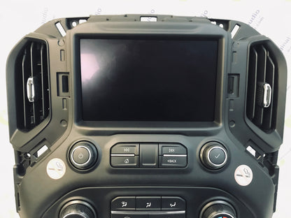 2020 - 2021 Chevrolet Silverado 2500 3500 HD OEM Display Screen Climate Controls and Bezel