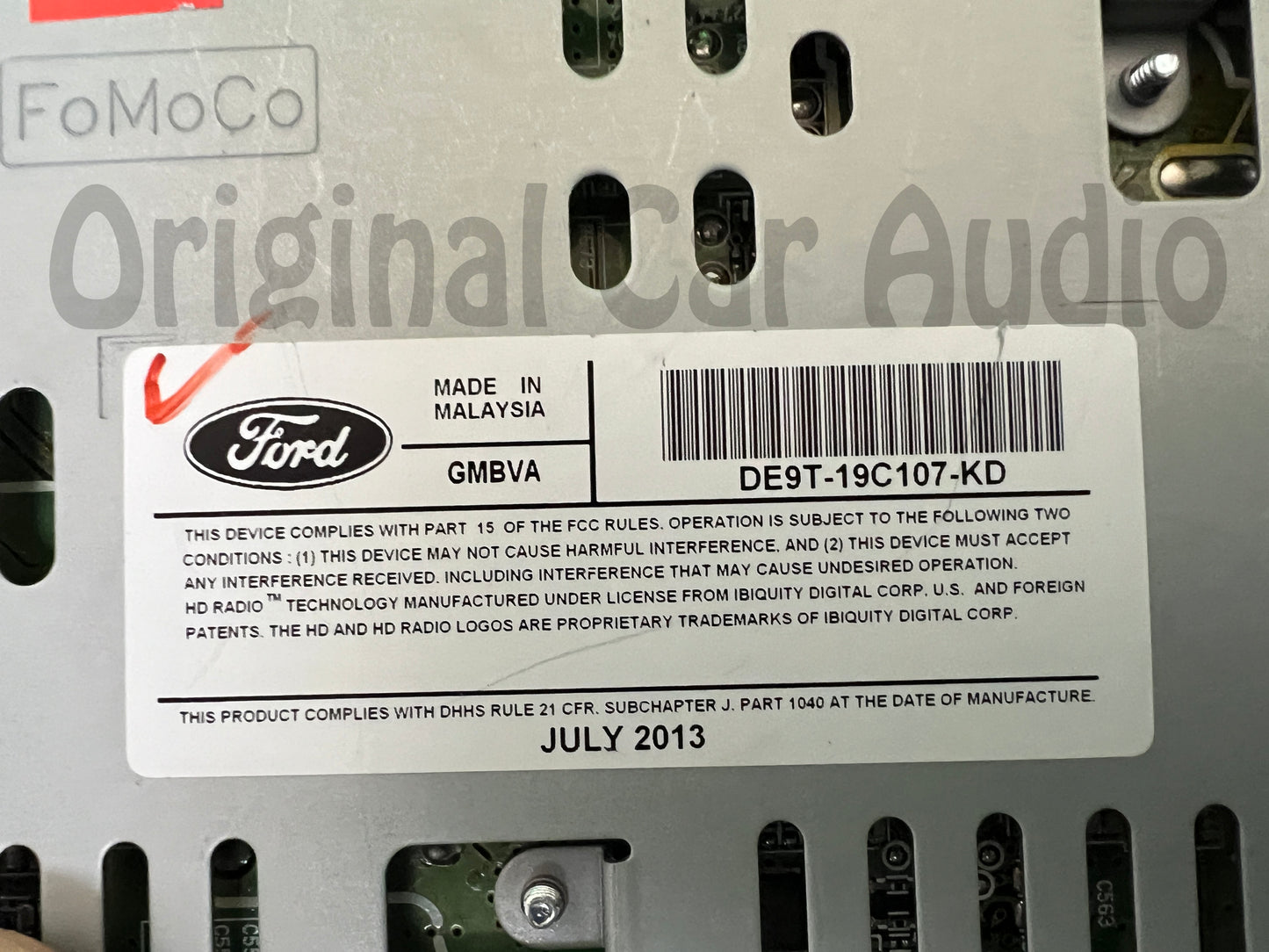 2013 - 2015 Lincoln MKT OEM AM FM SAT Single CD Multi Media Radio Receiver - Analog