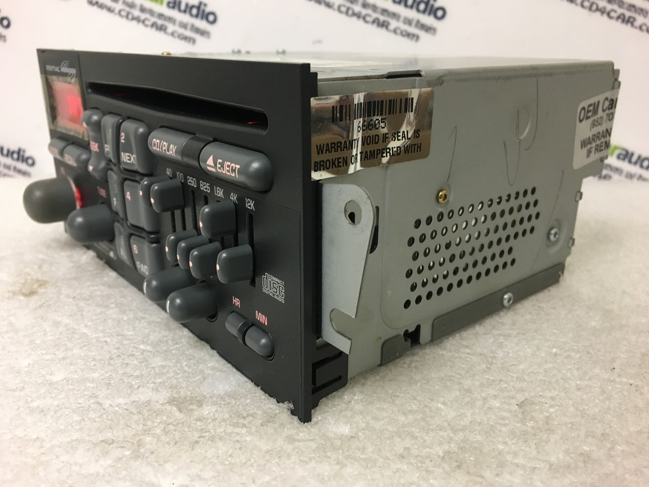 REMANUFACTURED 1996 1997 1998 1999 2000 2001 2002 GMC Pontiac Grand Prix Firebird Radio and CD  Player 98 99 00 01 02