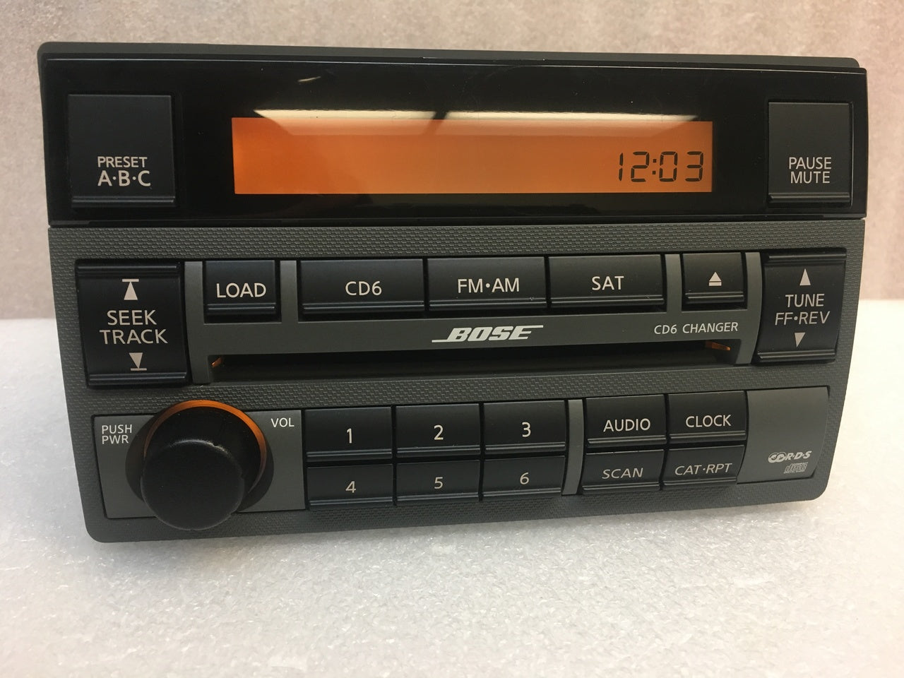 05-06 Nissan Altima Bose Radio & CD player