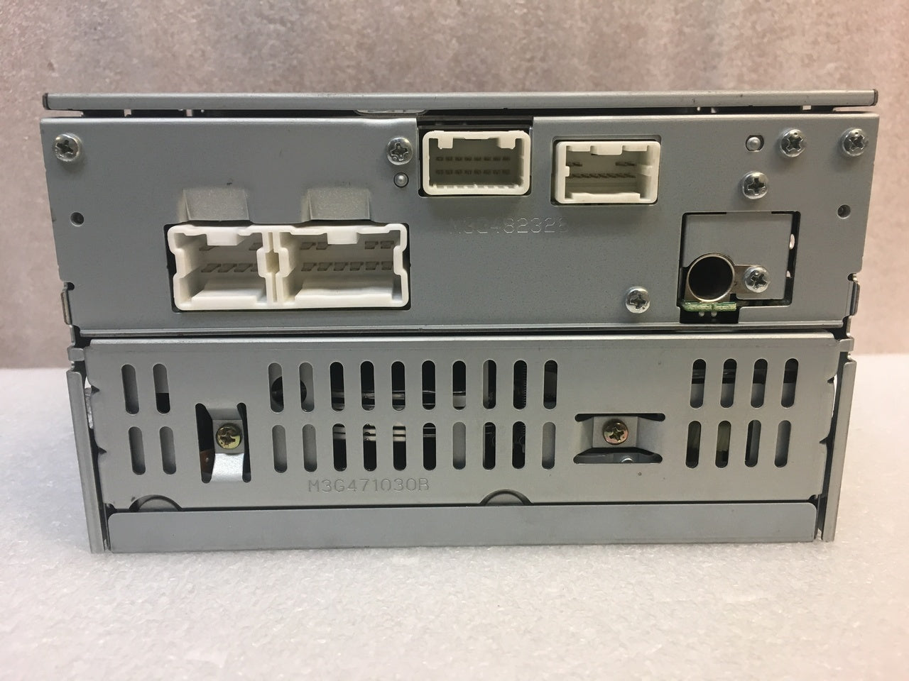 05-06 Nissan Altima Bose Radio & CD player