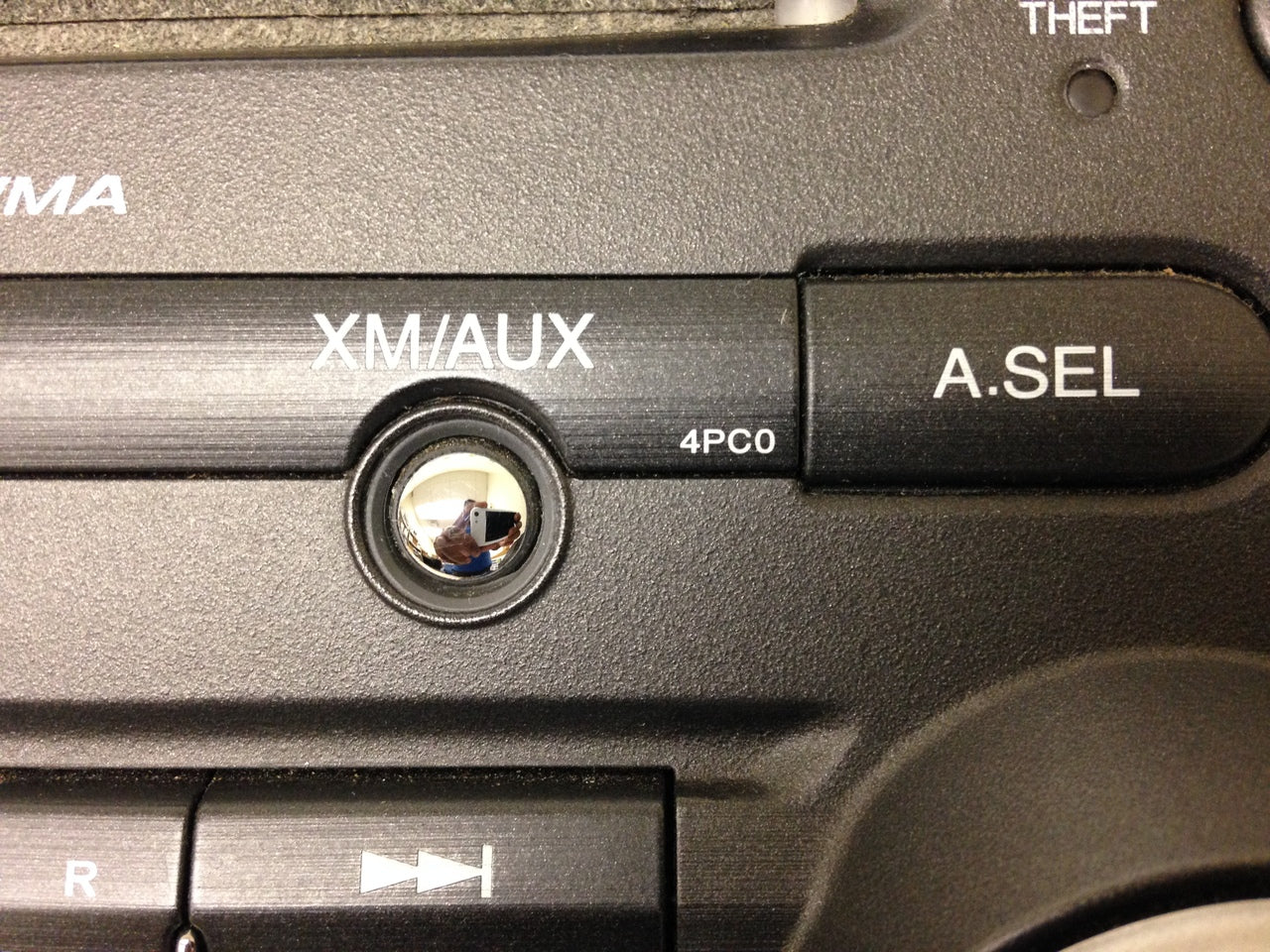 Honda Premium Audio System Radio MP3 CD Player XM 4PC0
