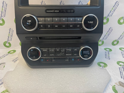 2018 - 2019 Ford Expedition OEM 8' Touch Screen Display Dual Climate Heater AC Radio Control Panel Bezel