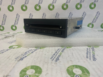 07-13 BMW X5 Remote CD Changer 6 Disk Slave OEM