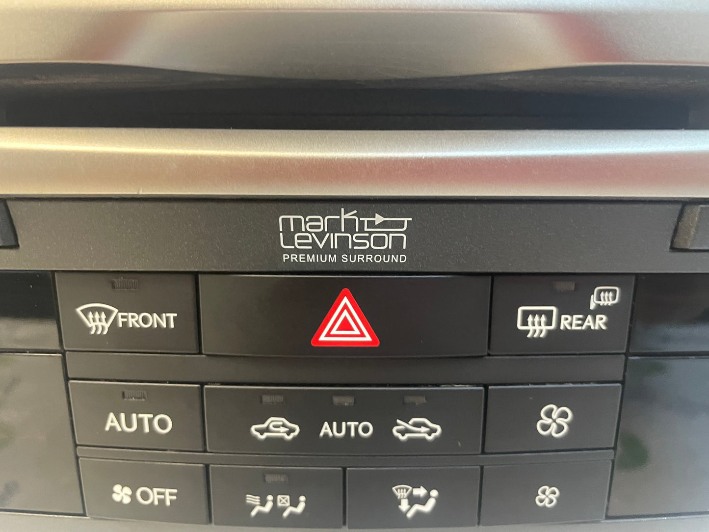 Refurbished 13 LEXUS GS350 GS450H RADIO RECEIVER AM FM CD MARK LEVINSON 86130-30111