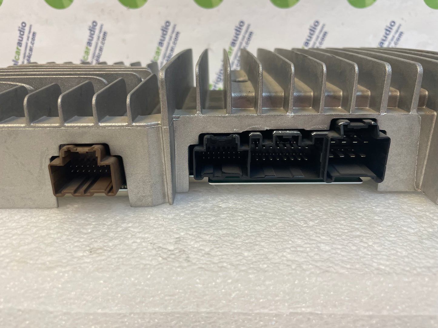 2012 - 2014 GMC Yukon 1500 Audio BOSE Amplifier