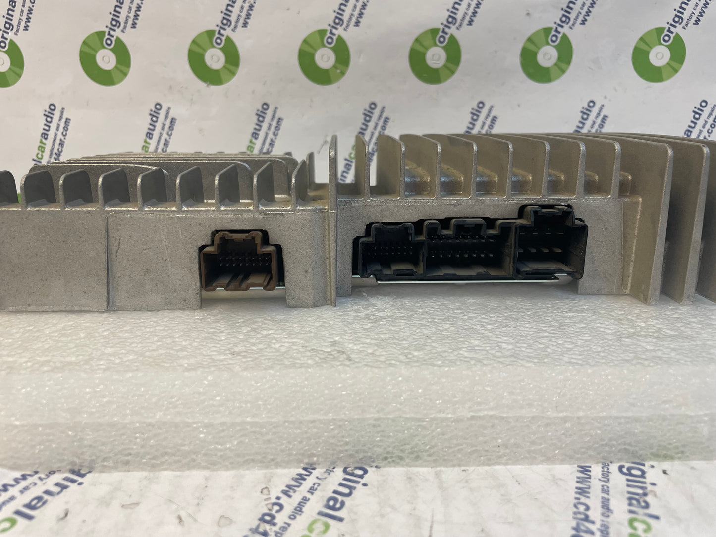 2010 - 2012 Mazda CX-7 Bose Audio Amplifier Amp