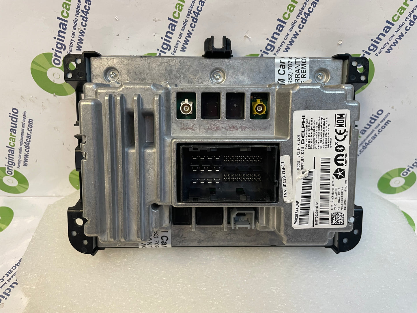 17 18 19 20 Jeep Cherokee AM FM Radio w/ 8.4" Display Screen OEM