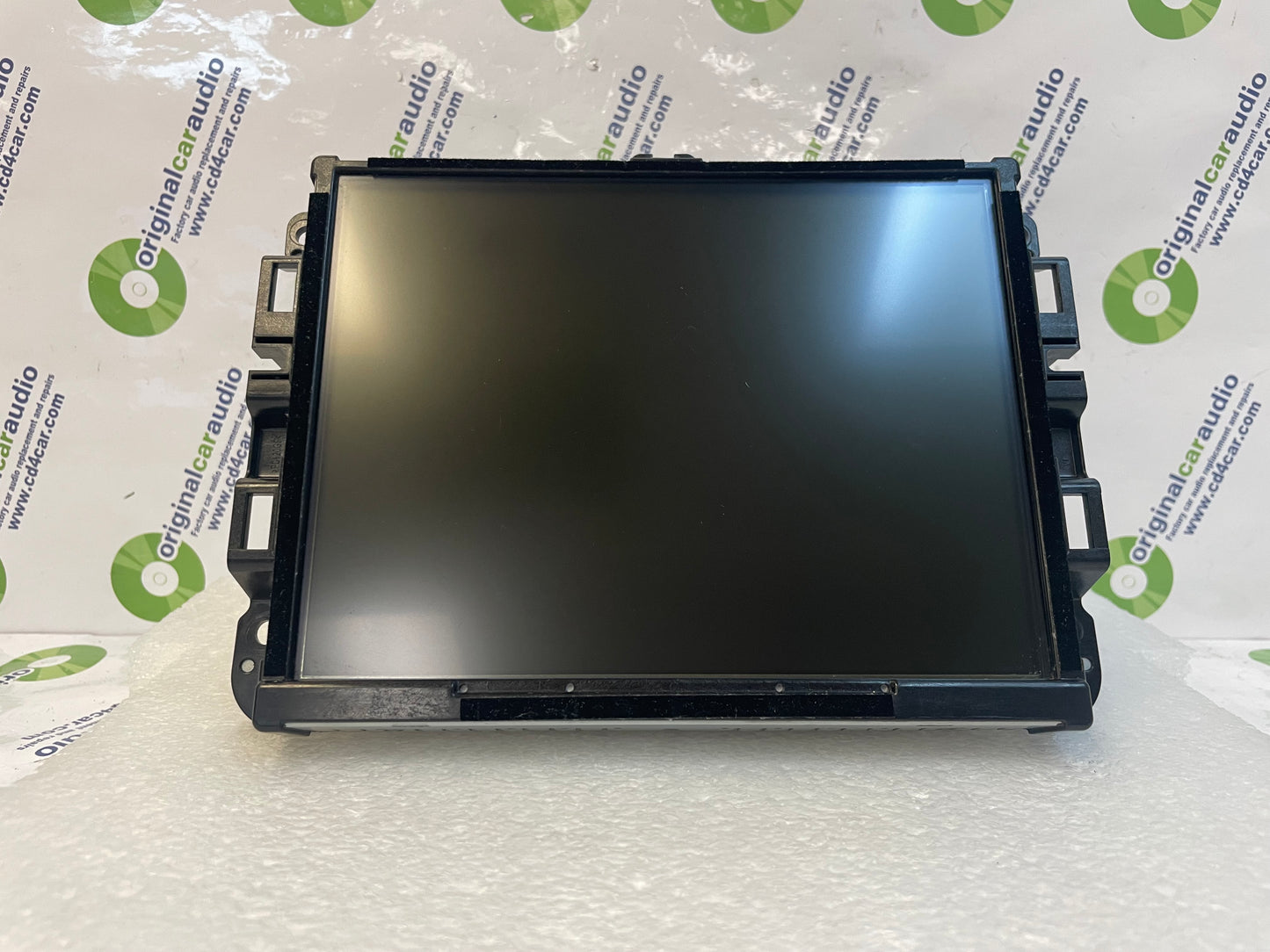 2017 - 2018 Dodge Ram OEM VP4 NA Media XM AM FM Radio Center UConnect LCD Screen