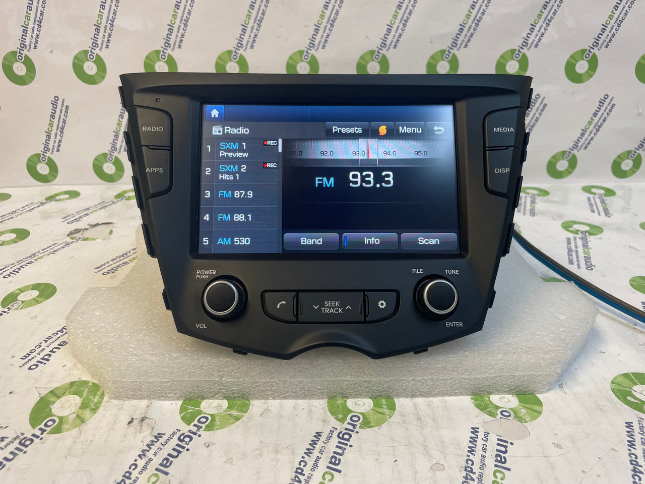 Refurbished 2016 - 2017 Hyundai Veloster OEM Touch Screen Multi Media Radio Receiver