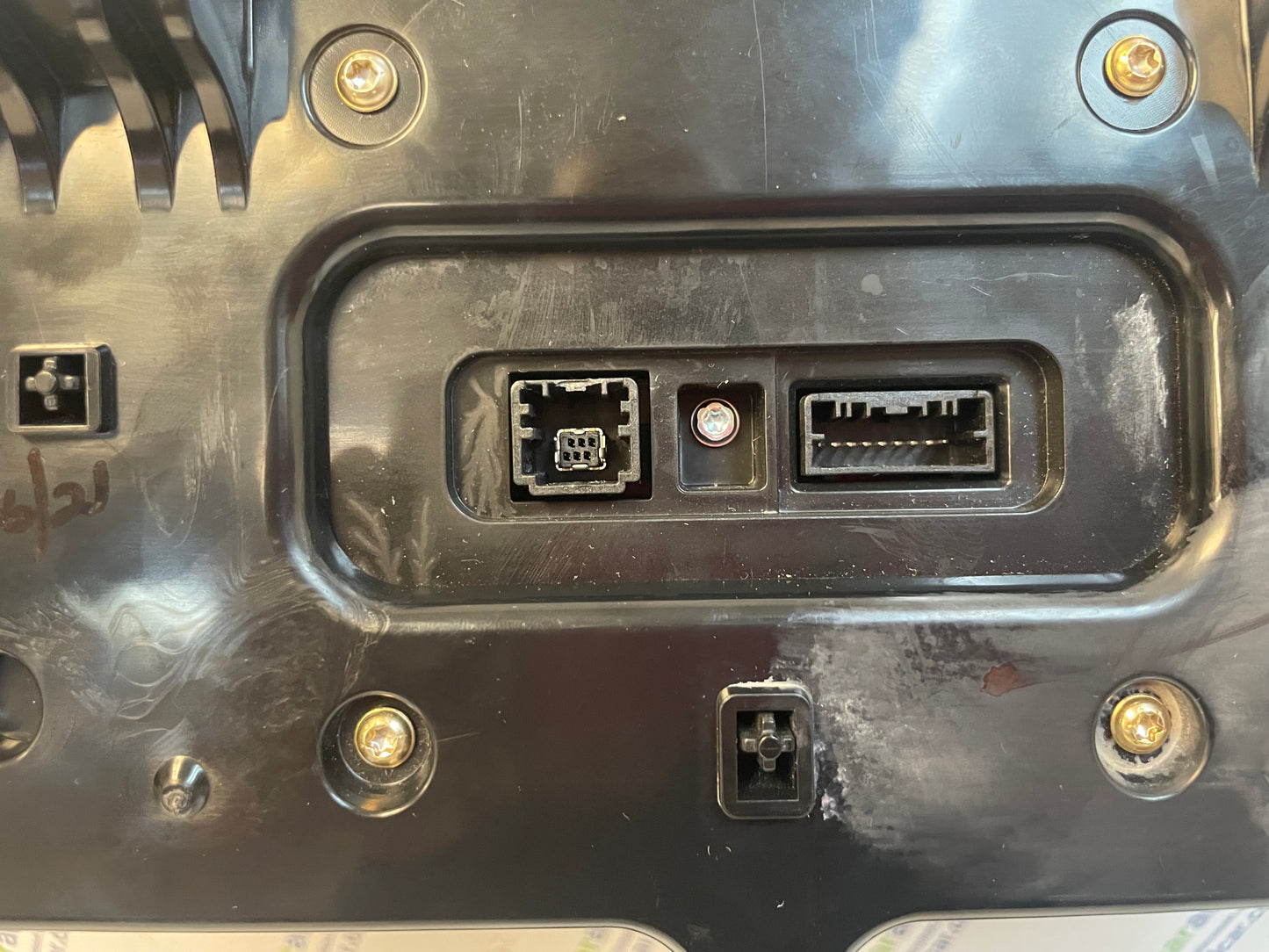 2021���2024 GM Yukon Chevrolet Tahoe AM/FM Radio Stereo Display Screen OEM