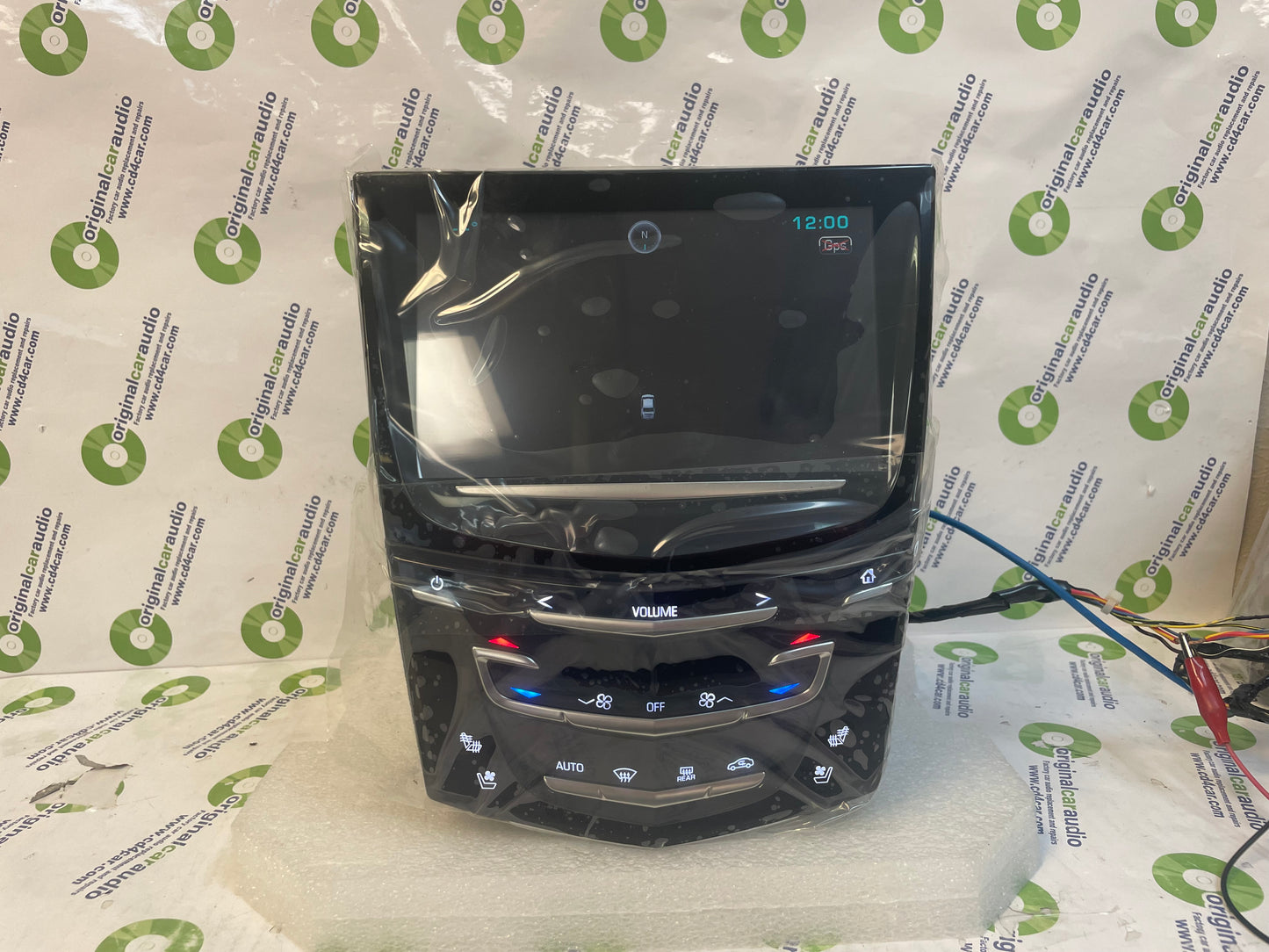 NEW 2013 - 2019  Cadillac Navigation Bluetooth Touch Screen Display Control Panel Unit With Heated and Cooled Seats