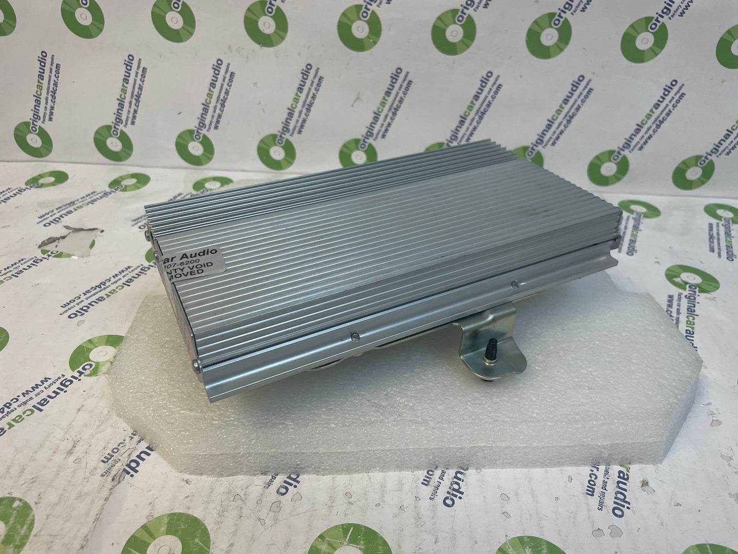 2008-2018 CHRYSLER DODGE CARAVAN RADIO AMPLIFIER OEM